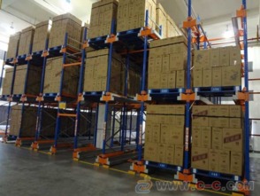 陜西大倉貨架廠 專業(yè)批發(fā)穿梭式與重型倉儲貨架，助力西安及陜西貨物進出口高效流轉